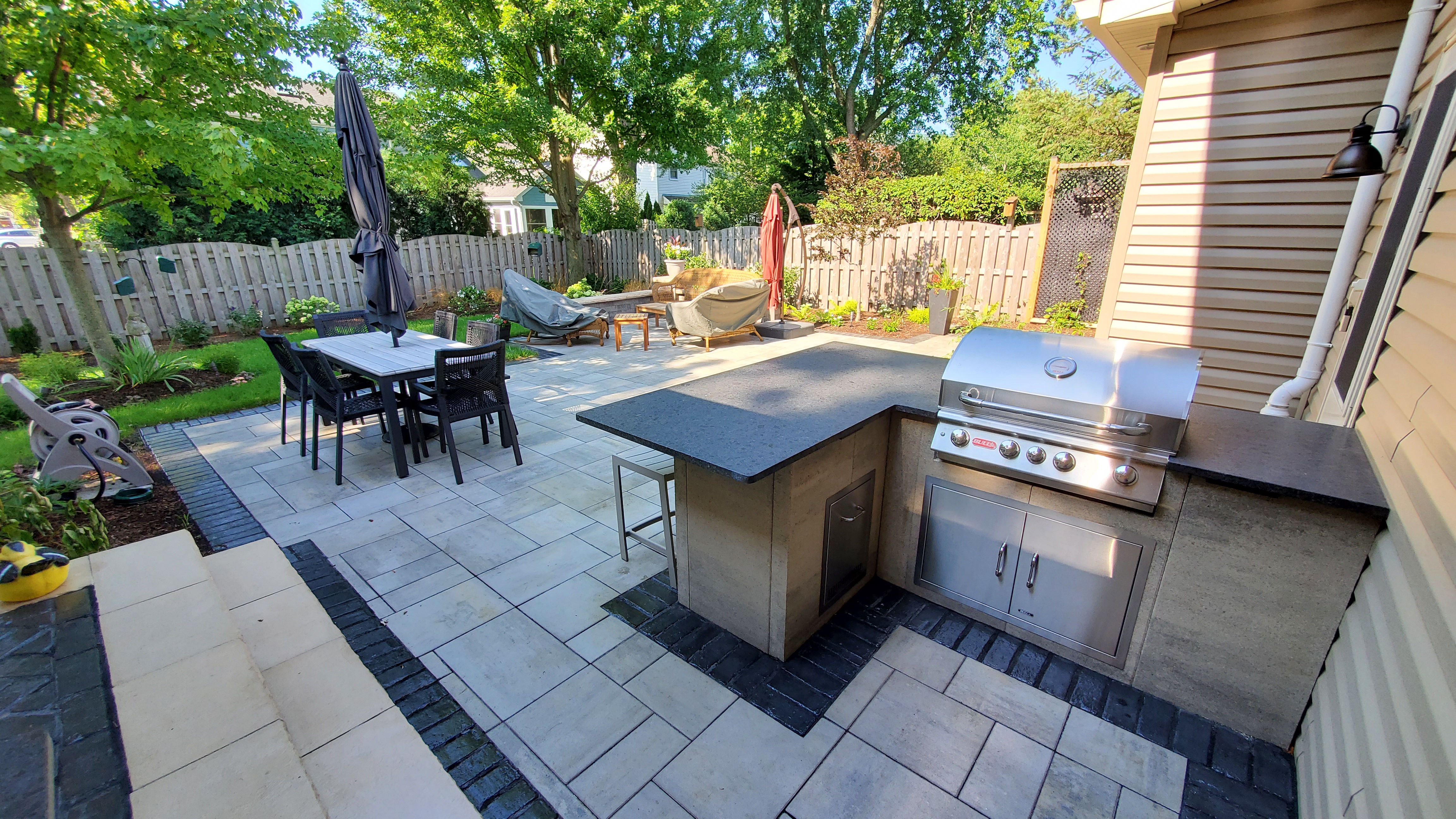 Hardscaping, Pavers, Pools & Spa